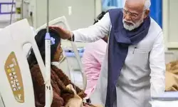 केंद्र सरकार ने दिल्ली ब्लास्ट को माना आतंकी घटना, मारे गए लोगों के लिए दो मिनट का रखा मौन