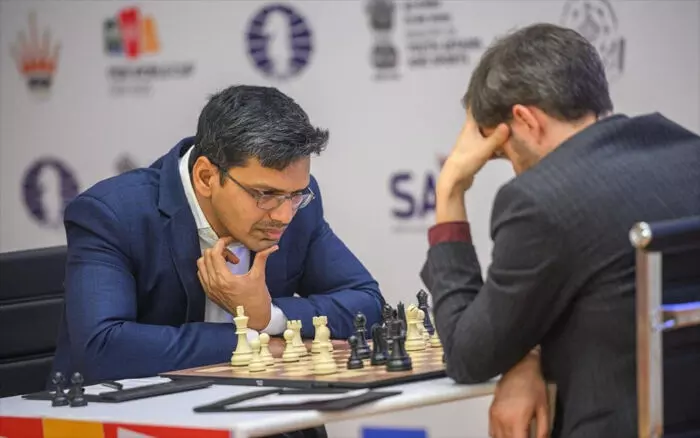 फिडे विश्व कप 2025: ग्रैंडमास्टर अर्जुन एरिगैसी और आर. प्रज्ञानंदा ने ड्रॉ खेला फिडे विश्व कप 2025: ग्रैंडमास्टर अर्जुन एरिगैसी और आर. प्रज्ञानंदा ने ड्रॉ खेला