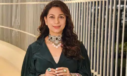 जूही चावला के जन्मदिन पर जैकी श्रॉफ ने खास अंदाज में दी बधाई, शेयर किया तस्वीरों से बना वीडियो