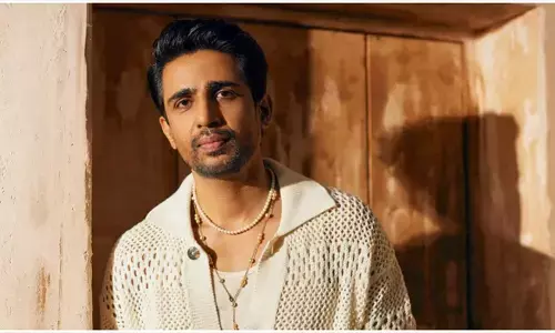 14 साल बाद तमिल इंडस्ट्री में कदम रखने के लिए जुटाई हिम्मत, गुलशन देवैया ने बताया आखिर क्यों लगा इतना वक्त? 14 साल बाद तमिल इंडस्ट्री में कदम रखने के लिए जुटाई हिम्मत, गुलशन देवैया ने बताया आखिर क्यों लगा इतना वक्त?