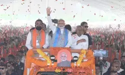 पीएम मोदी शाम 6 बजे जाएंगे बीजेपी दफ्तर, एनडीए प्रचंड जीत की ओर, 200 सीटों के करीब पहुंचा आंकड़ा पीएम मोदी शाम 6 बजे जाएंगे बीजेपी दफ्तर, एनडीए प्रचंड जीत की ओर, 200 सीटों के करीब पहुंचा आंकड़ा