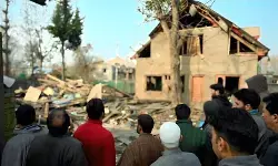 लाल किला ब्लास्ट : सुरक्षाबलों ने विस्फोट करने वाले का घर बम से उड़ा दिया, अपनाया योगी सरकार का रास्ता