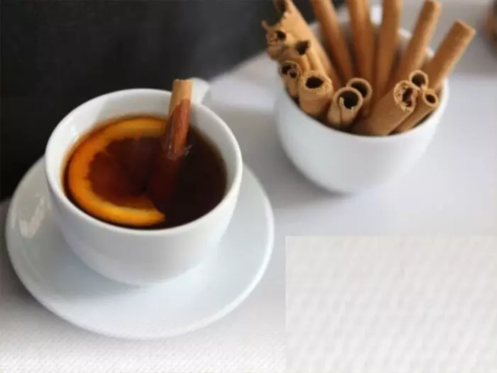 डायबिटीज के मरीजों के लिए बेहद फायदेमंद दालचीनी की चाय, ऐसे बनाएं डायबिटीज के मरीजों के लिए बेहद फायदेमंद दालचीनी की चाय, ऐसे बनाएं