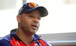 जसप्रीत बुमराह ने टेंबा बवुमा पर कसा था तंज, दक्षिण अफ्रीका के कोच ने प्रतिक्रिया देने से किया इनकार जसप्रीत बुमराह ने टेंबा बवुमा पर कसा था तंज, दक्षिण अफ्रीका के कोच ने प्रतिक्रिया देने से किया इनकार