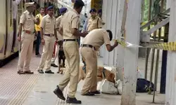 मुंबई : नेवल डॉक पर आतंकवादी हमले की मिली धमकी भरी कॉल , सुरक्षा एजेंसियां अलर्ट मोड पर