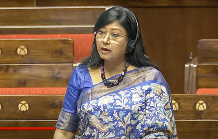 बिहार चुनाव पर महुआ माजी का सवाल: जनता से ज्यादा वोटिंग, जांच जरूरी बिहार चुनाव पर महुआ माजी का सवाल: जनता से ज्यादा वोटिंग, जांच जरूरी