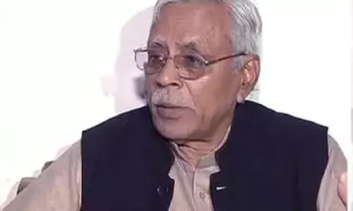 हार में राजद की करारी हार के बाद बगावत! शिवानंद तिवारी ने तेजस्वी पर बोला सीधा हमला