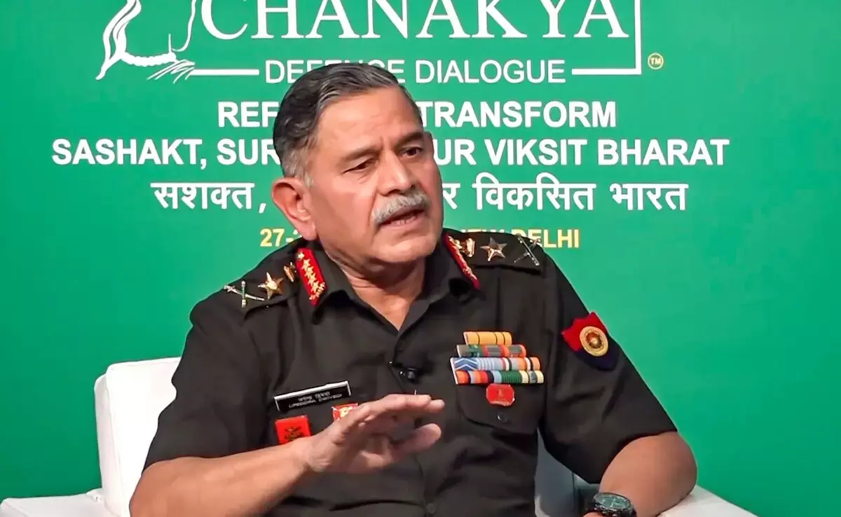 सेना प्रमुख उपेंद्र द्विवेदी ने पाकिस्तान को दी चेतावनी, बातचीत और आतंकवाद एक साथ नहीं चल सकते, ‘बैरंग चिट्ठी’ आई तो उसका भी जवाब देंगे सेना प्रमुख उपेंद्र द्विवेदी ने पाकिस्तान को दी चेतावनी, बातचीत और आतंकवाद एक साथ नहीं चल सकते, ‘बैरंग चिट्ठी’ आई तो उसका भी जवाब देंगे