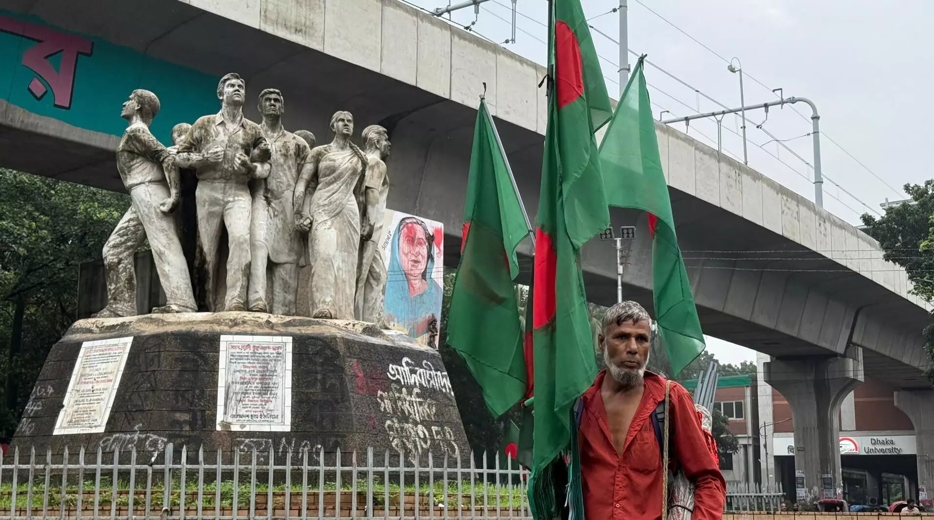 और कठिन हुई शेख हसीना की बांग्लादेश वापसी की राह