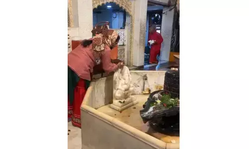 मासिक शिवरात्रि का व्रत करने से कुंवारी कन्याएं और सुहागिन महिलाएं को मिलेंगे अनेक लाभ, जानें सही पूजा विधि