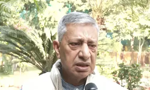 पाकिस्तान को बढ़ावा दे रहे अमेरिकी राष्ट्रपति, दिल्ली ब्लास्ट पर बोले पूर्व डीजीपी एसपी वैद पाकिस्तान को बढ़ावा दे रहे अमेरिकी राष्ट्रपति, दिल्ली ब्लास्ट पर बोले पूर्व डीजीपी एसपी वैद