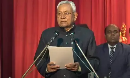 नीतीश कुमार को एनडीए विधायक दल का नेता चुना गया, कल गांधी मैदान में सीएम पद की लेंगे शपथ नीतीश कुमार को एनडीए विधायक दल का नेता चुना गया, कल गांधी मैदान में सीएम पद की लेंगे शपथ