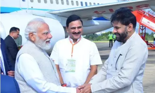 आंध्र प्रदेश : पवन कल्याण ने सत्य साईं बाबा के शताब्दी समारोह में शामिल होने पर पीएम मोदी का आभार जताया