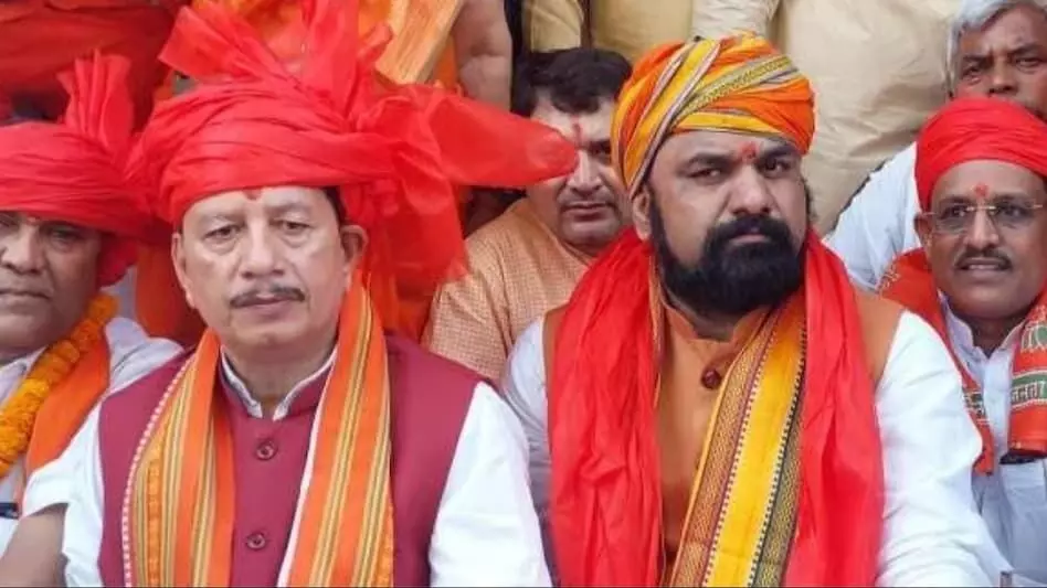 बिहार : सम्राट चौधरी को भाजपा विधायक दल का नेता चुना गया, विजय कुमार सिन्हा को सौंपी उप नेता की कमान बिहार : सम्राट चौधरी को भाजपा विधायक दल का नेता चुना गया, विजय कुमार सिन्हा को सौंपी उप नेता की कमान