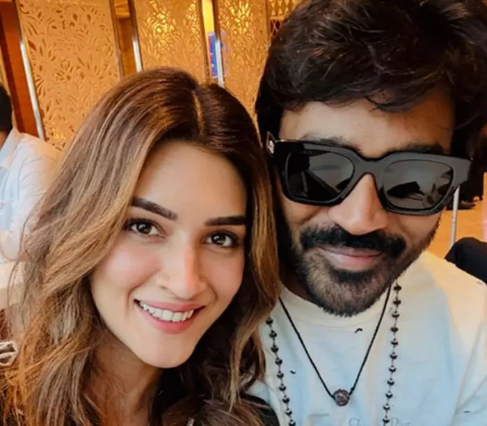 धनुष के साथ फिर से और भी फिल्मों में काम करना चाहती हैं कृति सेनन, बोलीं- मैं उनकी बड़ी प्रशंसक धनुष के साथ फिर से और भी फिल्मों में काम करना चाहती हैं कृति सेनन, बोलीं- मैं उनकी बड़ी प्रशंसक