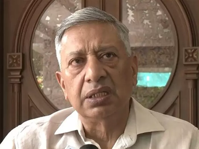 पाकिस्तान को कितना नुकसान हुआ, राहुल गांधी को नहींं दिखता : पूर्व डीजीपी एसपी वैद पाकिस्तान को कितना नुकसान हुआ, राहुल गांधी को नहींं दिखता : पूर्व डीजीपी एसपी वैद