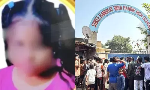 महाराष्ट्र के वसई में 100 सिट-अप्स की सजा से 13 साल की काजल गौड़ की मौत, एसआईटी जांच की मांग की महाराष्ट्र के वसई में 100 सिट-अप्स की सजा से 13 साल की काजल गौड़ की मौत, एसआईटी जांच की मांग की