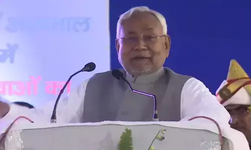 महिला विकास उद्देश्य या वोट पाना