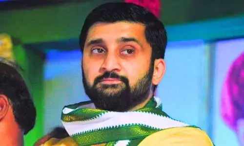 सलिल देशमुख ने शरद पवार की पार्टी से दिया इस्तीफा, स्वास्थ्य कारणों का दिया हवाला सलिल देशमुख ने शरद पवार की पार्टी से दिया इस्तीफा, स्वास्थ्य कारणों का दिया हवाला