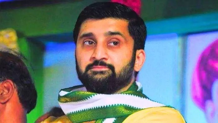 सलिल देशमुख ने शरद पवार की पार्टी से दिया इस्तीफा, स्वास्थ्य कारणों का दिया हवाला सलिल देशमुख ने शरद पवार की पार्टी से दिया इस्तीफा, स्वास्थ्य कारणों का दिया हवाला