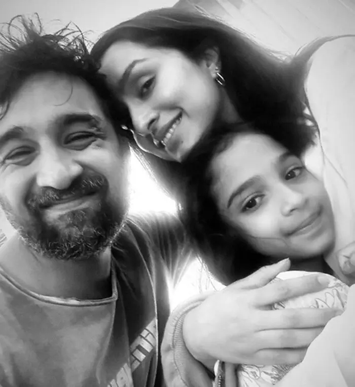 252 करोड़ ड्रग्स केस : श्रद्धा कपूर के भाई सिद्धांत कपूर और इन्फ्लुएंसर ओरी को एंटी-नारकोटिक्स सेल का समन