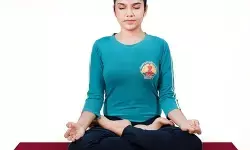 कुछ मिनटों की गहरी सांस से भागेगा तनाव, शांत होगा मन, ये है माइंडफुल ब्रीदिंग’ की तकनीक कुछ मिनटों की गहरी सांस से भागेगा तनाव, शांत होगा मन, ये है माइंडफुल ब्रीदिंग’ की तकनीक