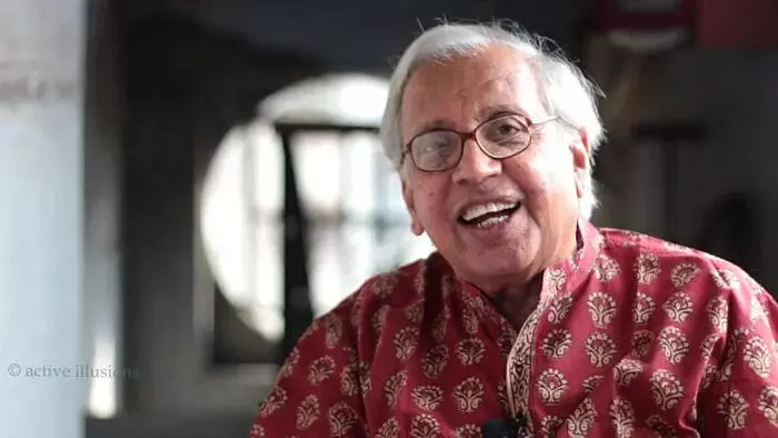 हमें एकभाषी देश बनने की आकांक्षा नहीं रखना चाहिये : अशोक वाजपेयी