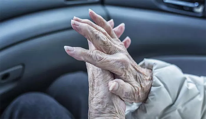 ठंडी हवा की अनदेखी मार: हाइपोथर्मिया से बुज़ुर्ग सबसे ज्यादा खतरे में