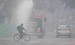 दिल्ली की हवा फिर जहरीली, एक्यूआई 331 ‘बहुत खराब’ श्रेणी में दिल्ली की हवा फिर जहरीली, एक्यूआई 331 ‘बहुत खराब’ श्रेणी में