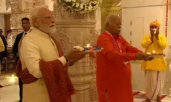 राम मंदिर ध्वजारोहण समारोह: पीएम मोदी-भागवत ने की पूजा अर्चना, राष्ट्रकल्याण की कामना की