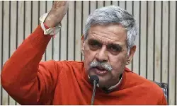 संदीप दीक्षित ने दिया अजीबोगरीब बयान, बोले-जिसके सफेद बाल हो जाएं, वो नागरिक नहीं होना चाहिए, जानें क्यों कही ये बात