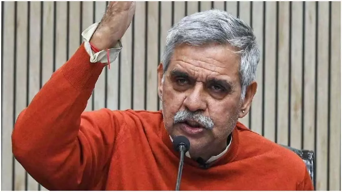 संदीप दीक्षित ने दिया अजीबोगरीब बयान, बोले-जिसके सफेद बाल हो जाएं, वो नागरिक नहीं होना चाहिए, जानें क्यों कही ये बात संदीप दीक्षित ने दिया अजीबोगरीब बयान, बोले-जिसके सफेद बाल हो जाएं, वो नागरिक नहीं होना चाहिए, जानें क्यों कही ये बात