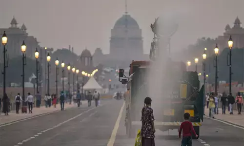 दिल्ली में हवा सुधरी, ग्रैप-3 की पाबंदियां हटाई गई दिल्ली में हवा सुधरी, ग्रैप-3 की पाबंदियां हटाई गई