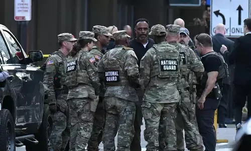 वाशिंगटन: व्हाइट हाउस में दो नेशनल गार्ड्समैन पर गोलीबारी, ट्रंप ने बताया आतंकवादी कृत्य, 500 और सैनिक होंगे तैनात