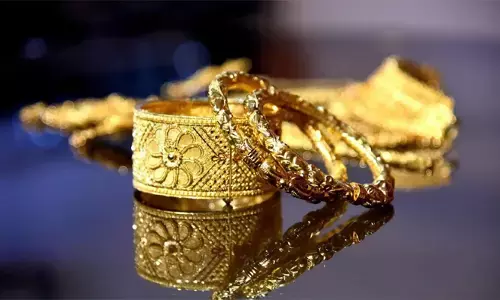 एमसीएक्स पर सोना-चांदी की कीमतों में गिरावट, निवेशकों ने की प्रॉफिट बुकिंग