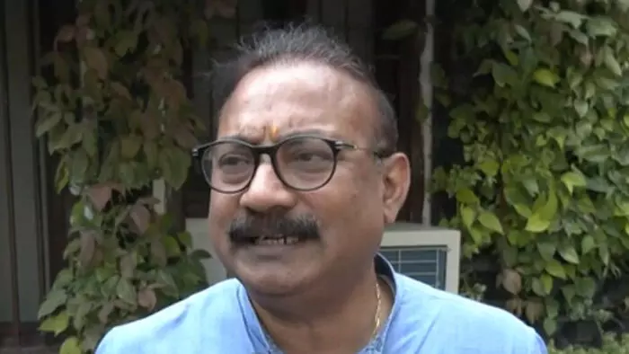 एनआरसी और एसआईआर दोनों अलग चीज, ममता बनर्जी कर रही राजनीति: अशोक चौधरी एनआरसी और एसआईआर दोनों अलग चीज, ममता बनर्जी कर रही राजनीति: अशोक चौधरी