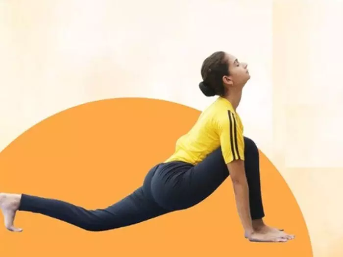 सर्दियों में बढ़ जाता है अश्वसंचालनासन का महत्व, एक-दो नहीं मिलते हैं कई लाभ