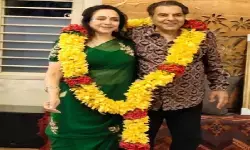 धर्मेंद्र को याद कर हेमा मालिनी ने शेयर की भावुक पोस्ट, लिखा, कुछ प्यारे पारिवारिक पल, बेहद अनमोल तस्वीरें धर्मेंद्र को याद कर हेमा मालिनी ने शेयर की भावुक पोस्ट, लिखा, कुछ प्यारे पारिवारिक पल, बेहद अनमोल तस्वीरें