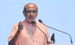 हरियाणा : 30 नवंबर को कुरुक्षेत्र दौरे पर रहेंगे उपराष्ट्रपति सीपी राधाकृष्णन, एनआईटी के दीक्षांत समारोह में करेंगे शिरकत हरियाणा : 30 नवंबर को कुरुक्षेत्र दौरे पर रहेंगे उपराष्ट्रपति सीपी राधाकृष्णन, एनआईटी के दीक्षांत समारोह में करेंगे शिरकत