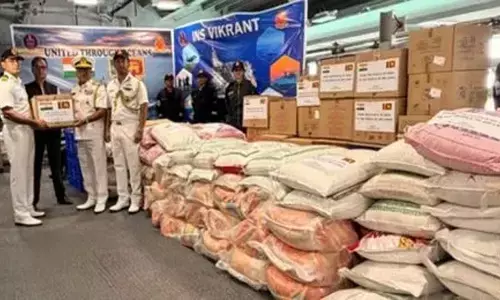 तूफान दितवाह में भारत की त्वरित मदद, श्रीलंका ने जताया आभार तूफान दितवाह में भारत की त्वरित मदद, श्रीलंका ने जताया आभार