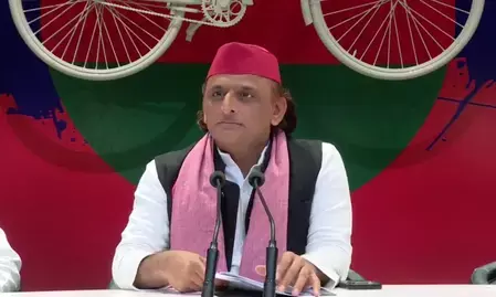 एसआईआर को लेकर भाजपा जल्दबाजी में क्यों है : अखिलेश यादव एसआईआर को लेकर भाजपा जल्दबाजी में क्यों है : अखिलेश यादव