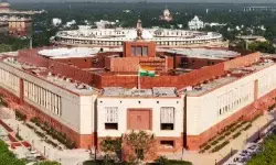 संसद का शीतकालीन सत्र 1 दिसंबर से होगा शुरू, 13 बिल होंगे पेश; शिक्षा और कर सुधारों जैसे क्षेत्र पर रहेगा जोर