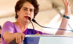 प्रियंका गांधी ने संसद में दिल्ली प्रदूषण, एसआईआर जैसे कई महत्वपूर्ण मुद्दों पर चर्चा की उठाई मांग