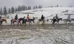 कश्मीर में सभी को बर्फ गिरने का बेसब्री से इंतजार, पहलगाम और गुलमर्ग में होटलवालों को पर्यटकों की उम्मीद