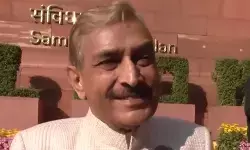 एसआईआर के बहाने मतदाता सूची में चोरी नहीं, लूट हो रही है : प्रमोद तिवारी