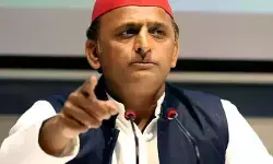 सपा ने फिर चुनाव आयोग को लिखा पत्र, बीएलओ पर लापरवाही का आरोप