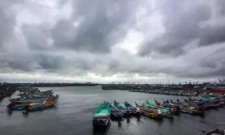 डीप डिप्रेशन में बदला चक्रवात दित्वाह, उत्तर तमिलनाडु में भीषण बारिश का खतरा लगभग खत्म