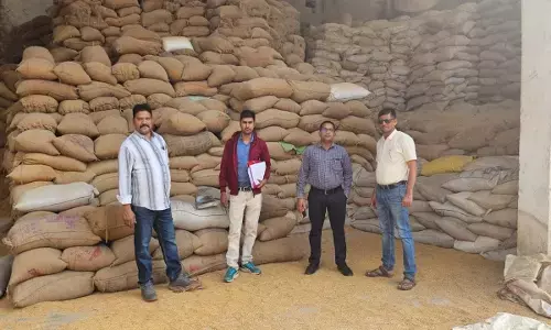 छत्तीसगढ़ : धमतरी में दो चावल मिलों पर बड़ी कार्रवाई, 22,000 क्विंटल धान और 10,000 क्विंटल चावल बरामद छत्तीसगढ़ : धमतरी में दो चावल मिलों पर बड़ी कार्रवाई, 22,000 क्विंटल धान और 10,000 क्विंटल चावल बरामद