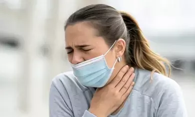 गले में दर्द, खराश, आवाज बैठना और खाना निगलने में परेशानी का रामबाण इलाज, अपनाएं ये घरेलू नुस्खे