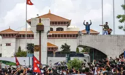 नेपाल: जेन-जी हिंसा में भागे 4,552 कैदी अब भी फरार, सरकार के लिए बड़ी चुनौती